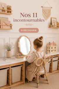Une chambre d'enfants colorée et accueillante avec des motifs ludiques.